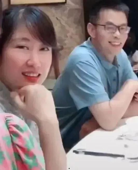 沈阳舅妈与外甥吃瓜,沈阳舅妈与外甥的甜蜜瓜趣时光