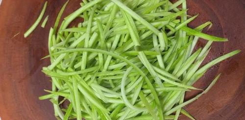 角瓜搅碎了怎么吃,角瓜搅碎后的多样美味食用法