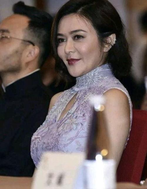 头身比很好的女明星,揭秘头身比绝佳的女明星风采