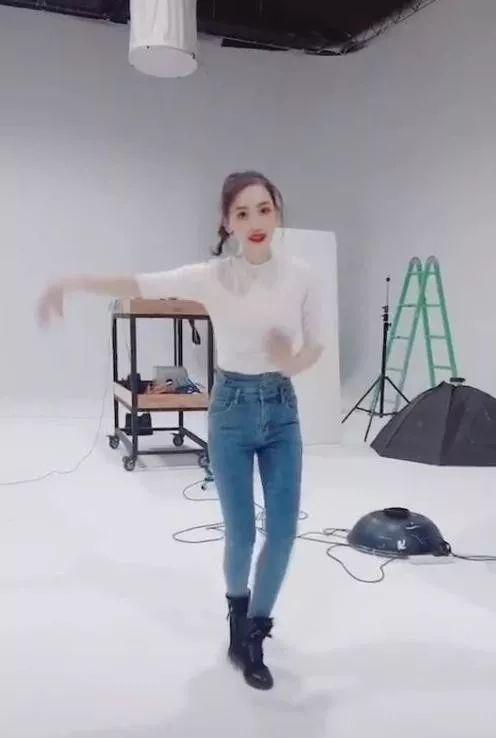 马蓉综艺爆料自己视频,揭秘视频背后的惊人真相