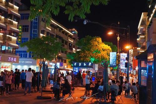 广东横店网红大爷视频